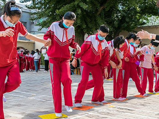 学生拓展训练